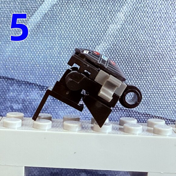 Custom Paranormal Minifigures – Set of 5 (Compatible Block Style) - Picture 5 of 6